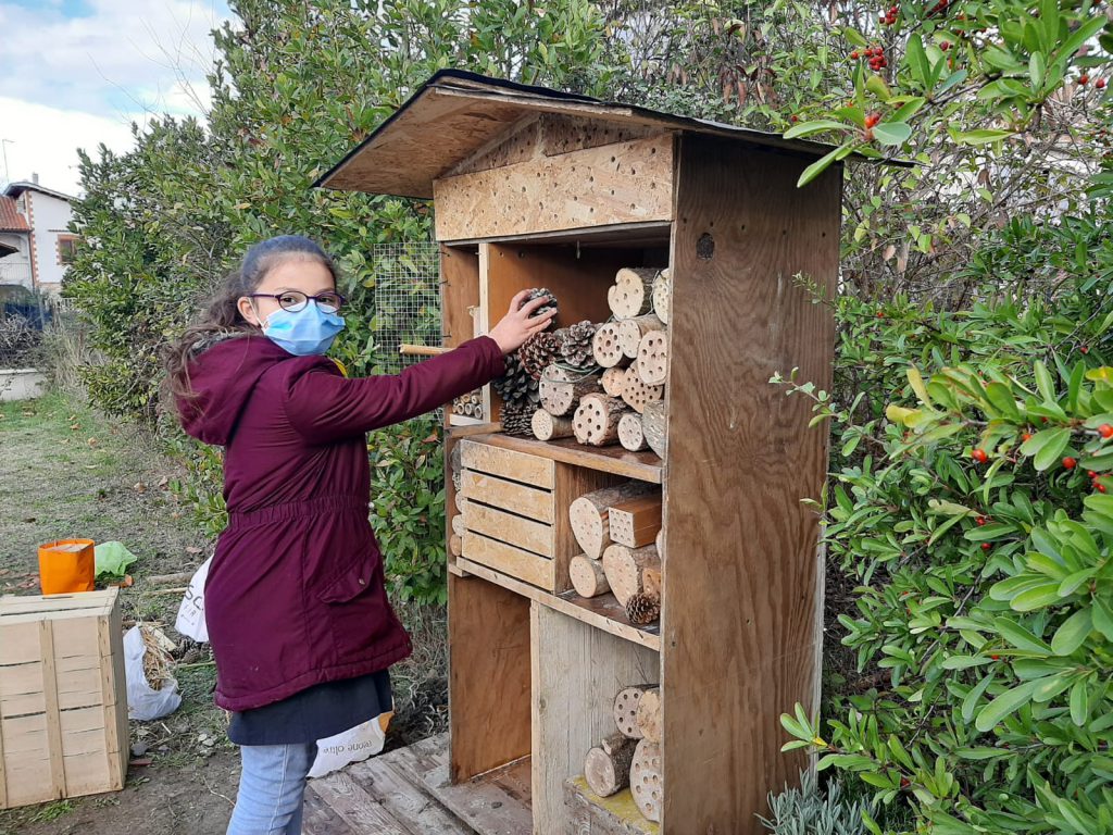 Outdoor School by Maestra Mariangela - Ourboox.com